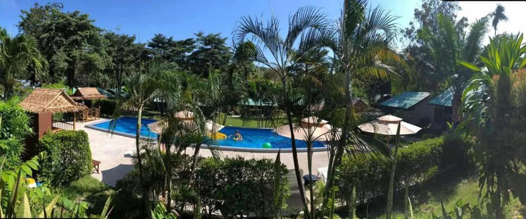 Siam Flora Resort Ko Lanta Kültér fotó